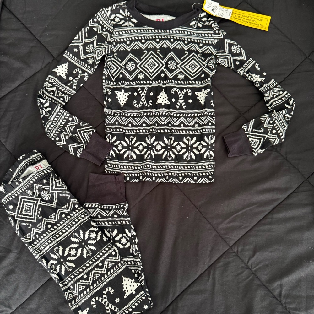 Patterned Black and White Kids pajama set